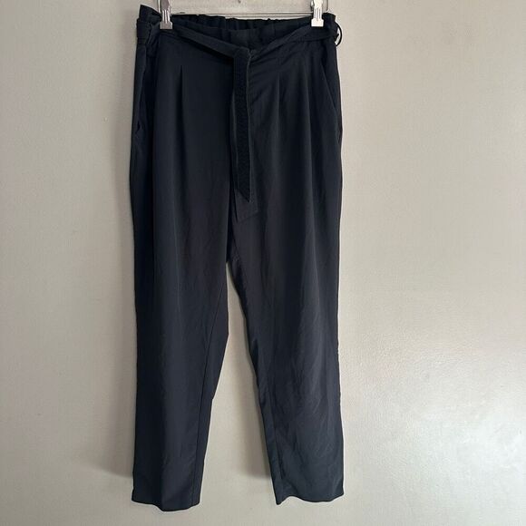 Athleta Skyline Pant Il Paperbag Waist Jogger Lightweight Black Size 10 - Picture 2 of 9